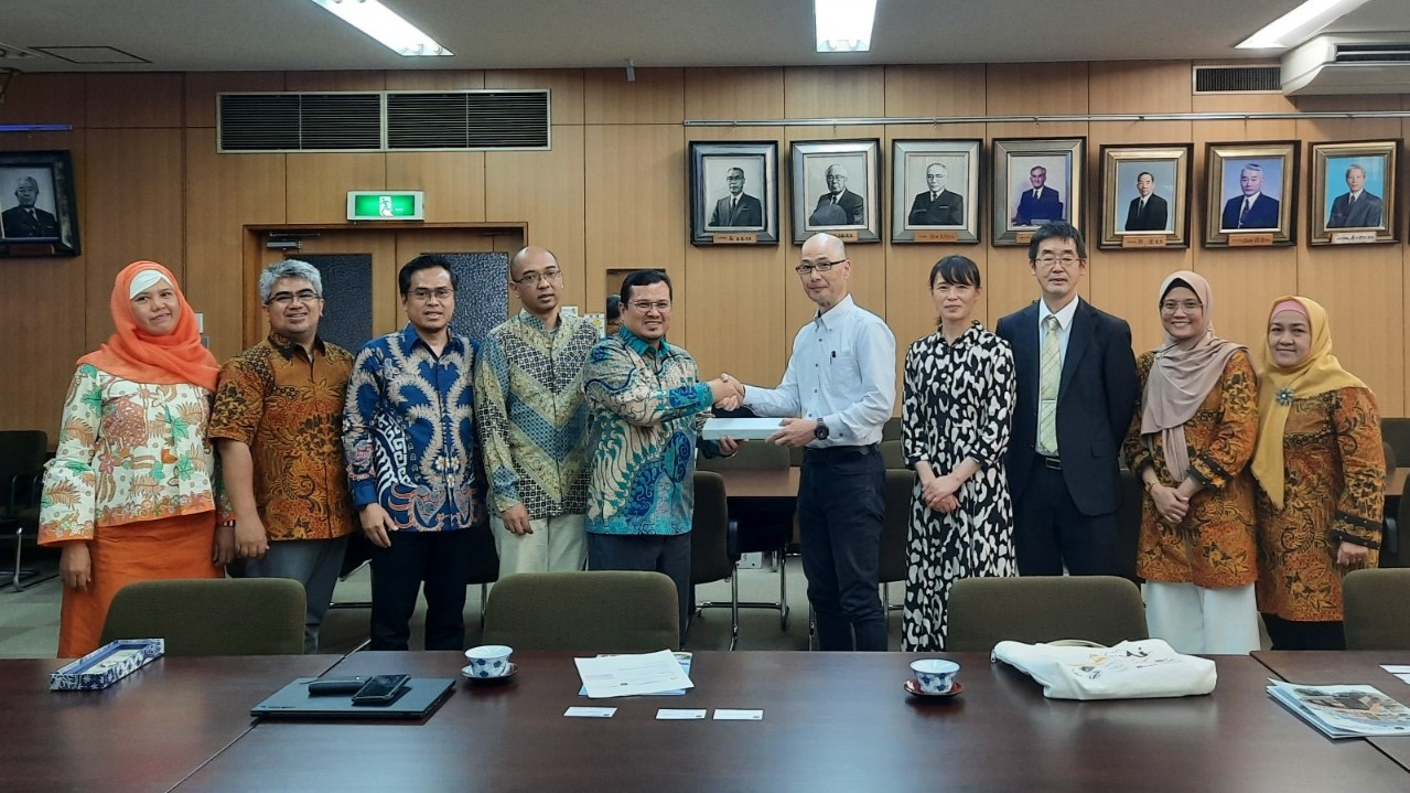 Kunjungan persahabatan FTUB ke Kobe University